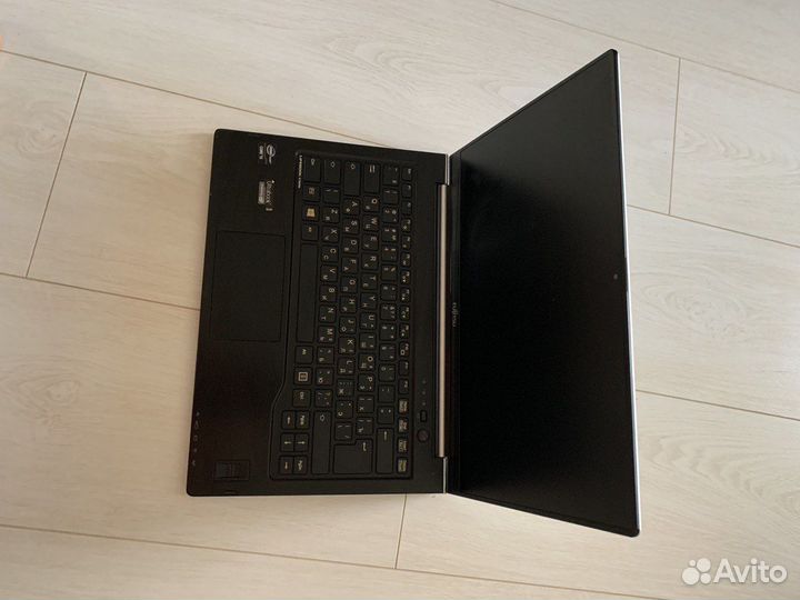 Ноутбук fujitsu Siemens u772 core i5