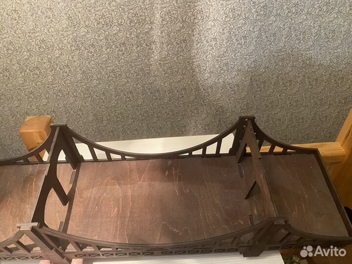 Полка подвесная