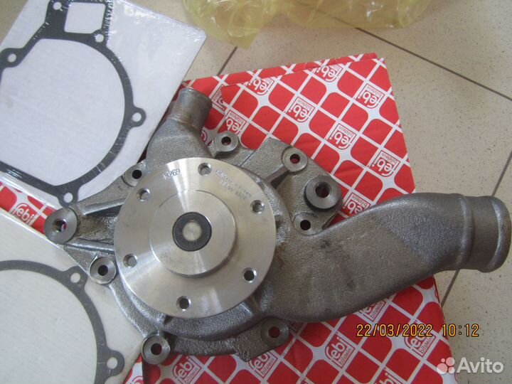 Водяная помпа ман д0826 до824