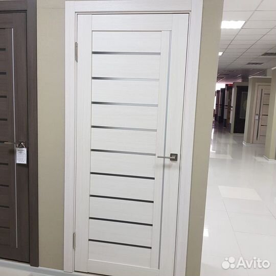 Дверь новая