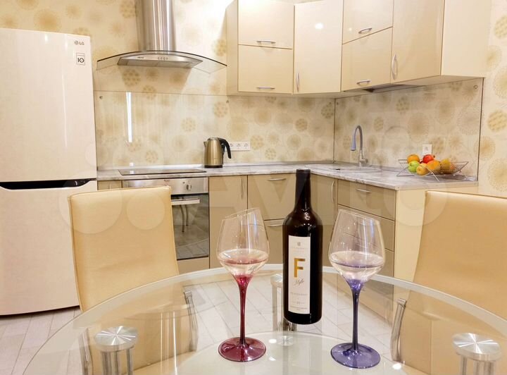 3-к. квартира, 76 м², 10/12 эт.