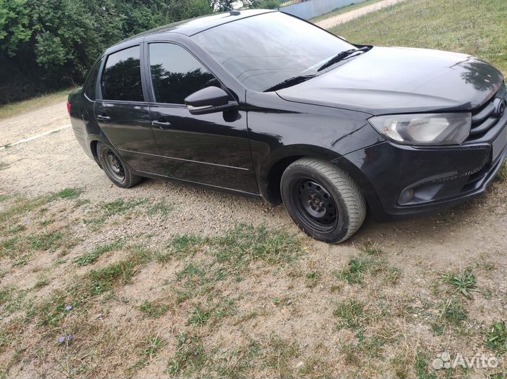 LADA Granta 1.6 МТ, 2020, 165 000 км