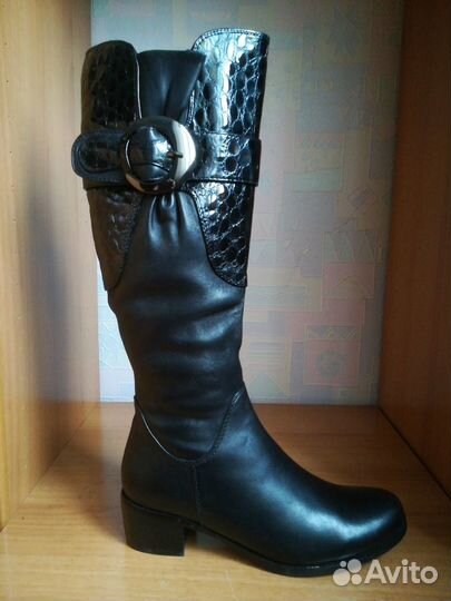 Сапоги нов.зим.36раз. из нат.кожи и меха 2000
