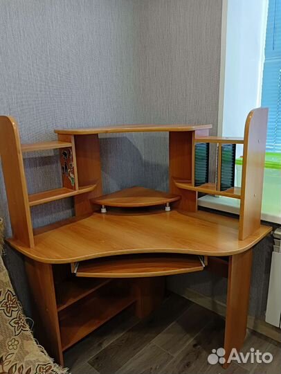 Компьютерный стол бу