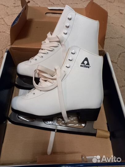 Коньки фигурные