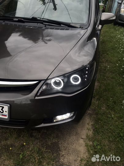 Фара правая Honda Civic