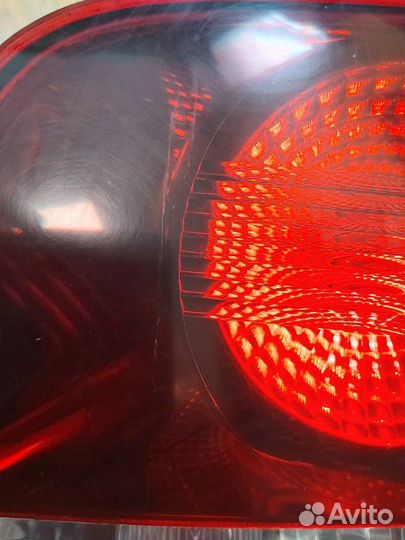 Фонарь задний задний правый Volkswagen Touareg