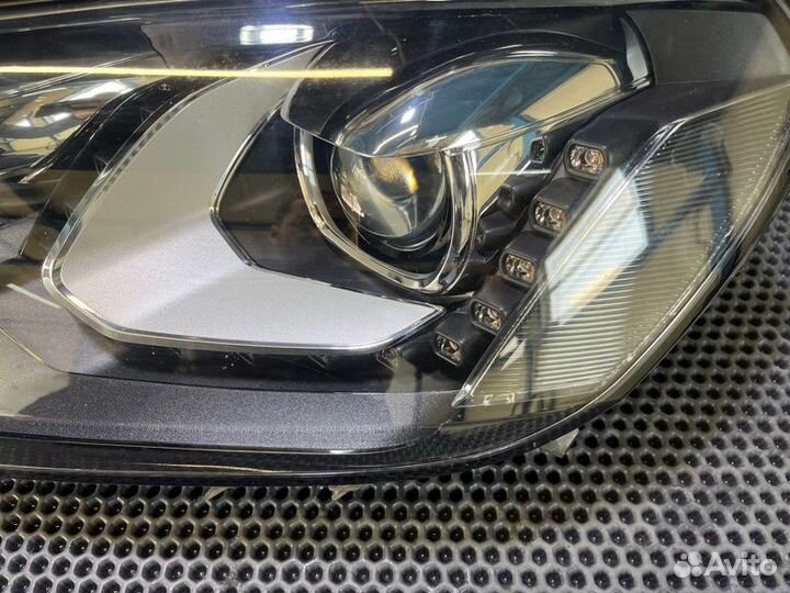 Фара лев. Volkswagen Touareg