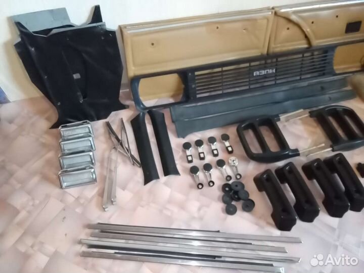 Автозапчасти москвич азлк