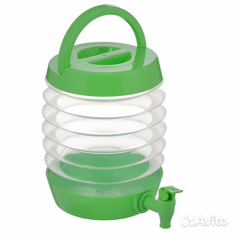 Ёмкость для напитков с дозатором