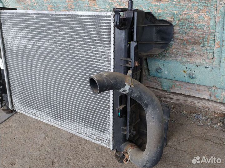 Основной радиатор охлаждения hyundai solaris 2