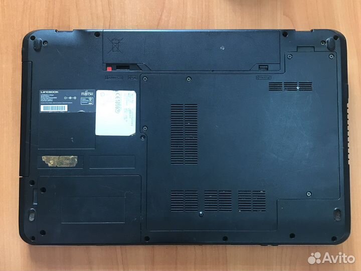 Запчасти для Fujitsu Lifebook AH531