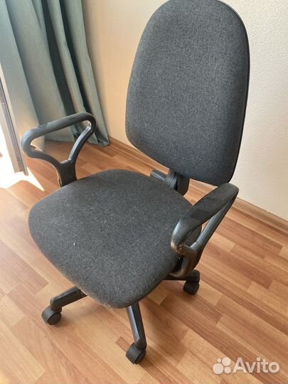 Компьютерный стул