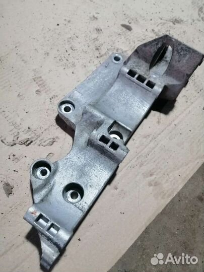 Кронштейн гур генератор akl 1.6