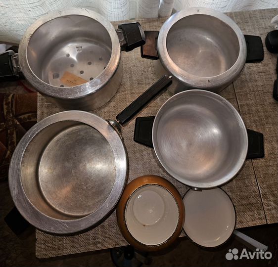 Скороварки, кастрюли и казан из СССР