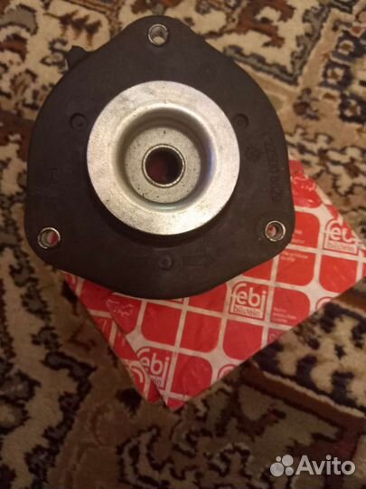 Опора амортизатора