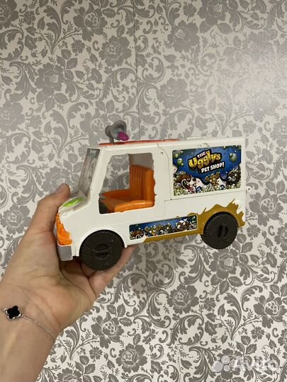 Игрушка автобус