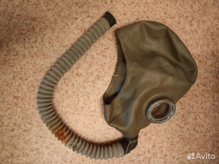 Противогаз