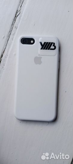 iPhone 8, 64 ГБ