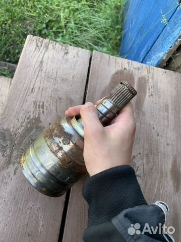 Граната на nissan