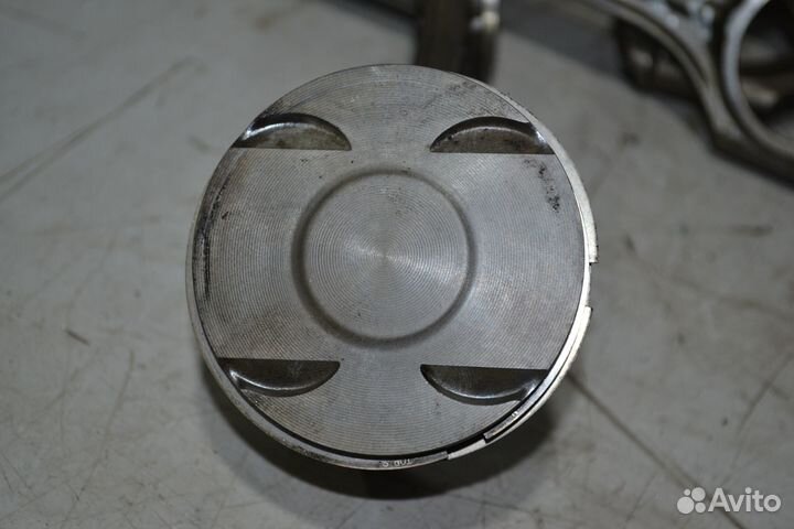 Шатун Мерседес Mercedes M112