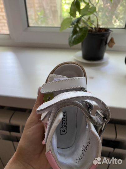 Сандали ortuzzi