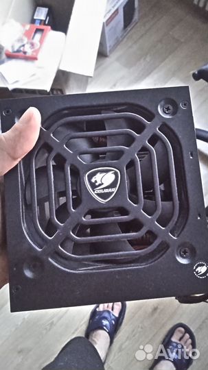 Cougar STX 700w