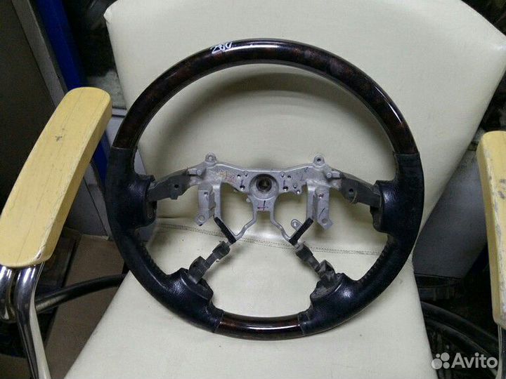 Руль для Toyota Land Cruiser 200 Кожа +темн дерево