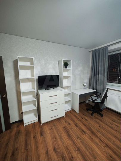2-к. квартира, 62 м², 4/9 эт.