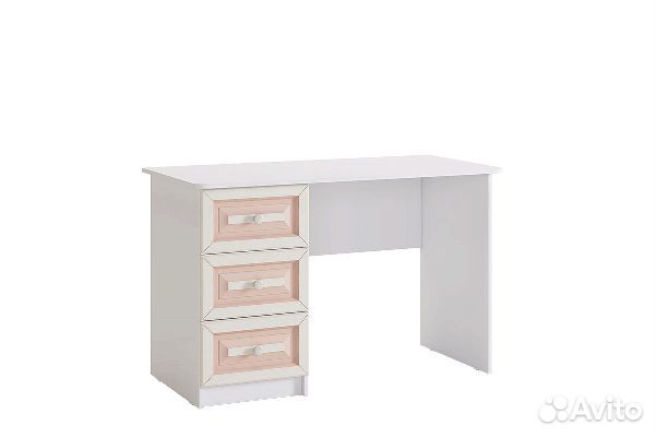 Стол письменный 