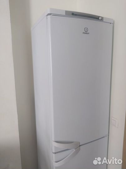 Холодильник