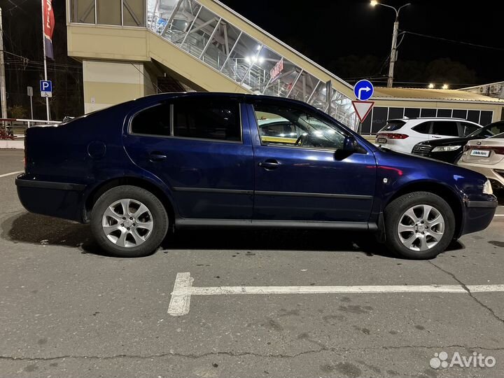 Skoda Octavia 1.6 AT, 2000, 274 000 км
