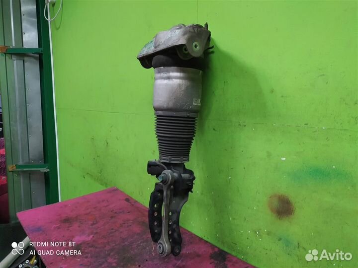 Пневмостойка передняя Audi Q7 Touareg 7L8616039B