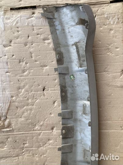 Накладка юбки переднего бампера Chery Tiggo 8