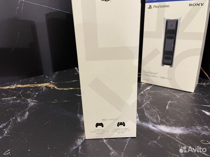 Зарядная станция Sony PS5