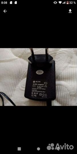 Зарядник для батарей универсальный