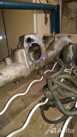 Впускной коллектор subaru ej206