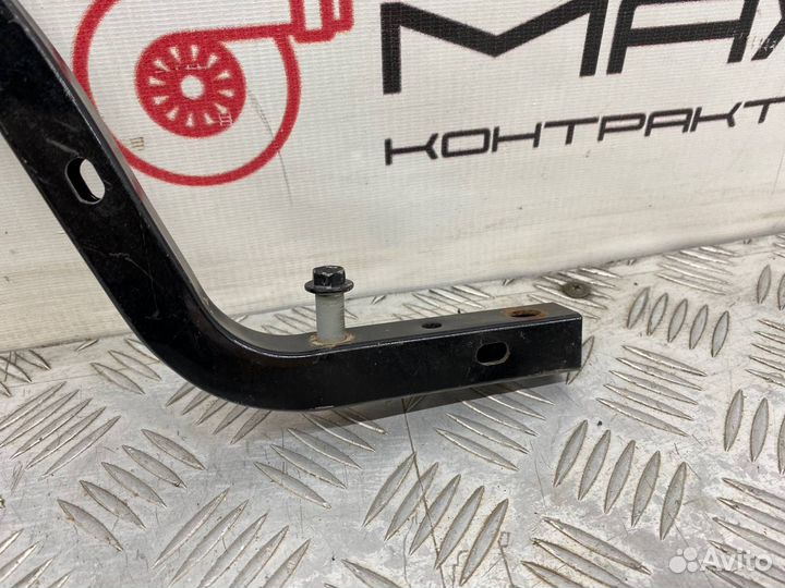 Б/У петля крышки багажника задний Honda Accord 8