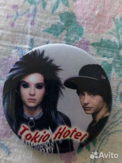Значок / Tokio Hotel, Tom and Bill