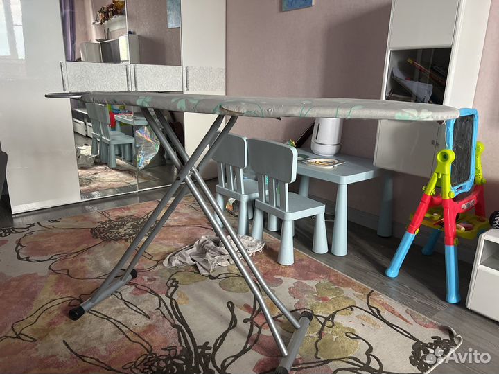 Встраиваемая гладильная доска