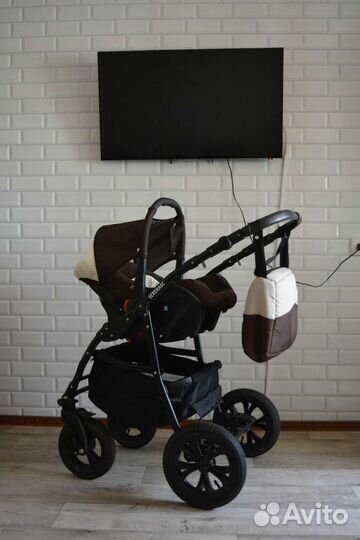 Детская коляска 3 в 1