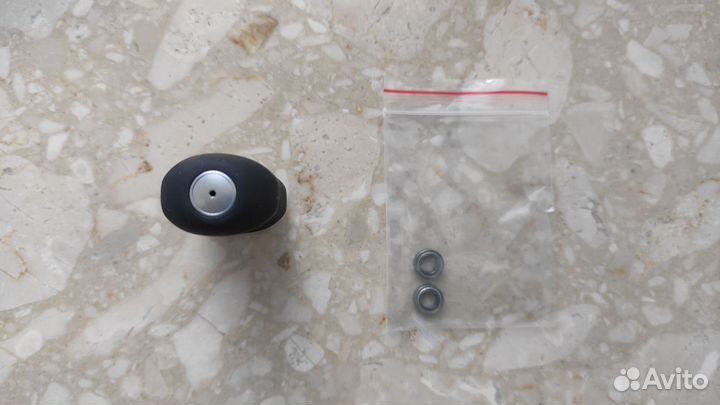 Подшипники и кноб Shimano Stella, Reel Foot Cover