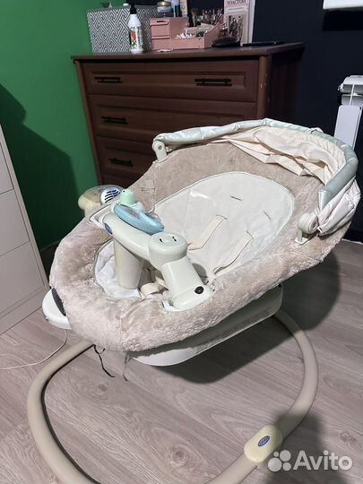 Детское кресло качалка шезлонг качели Graco