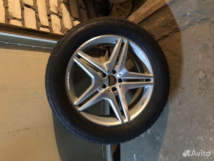 Колеса AMG R20 Mercedes с зимней резиной