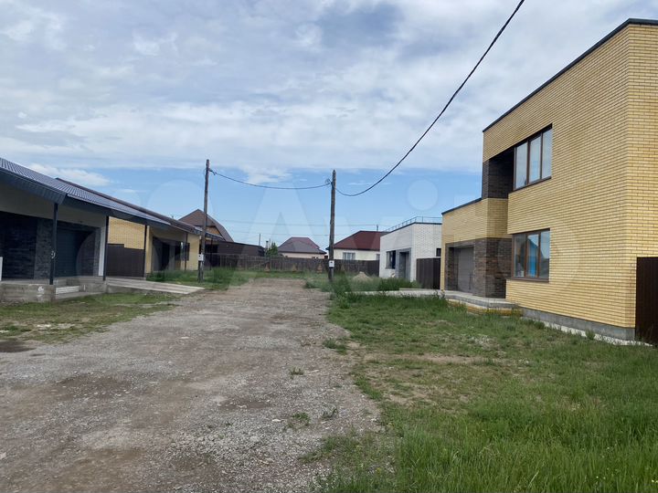 Коттедж 238 м² на участке 10 сот.