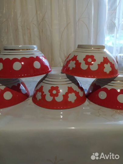 Пияла, чашки