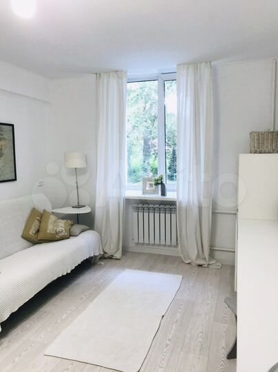 Квартира-студия, 18,9 м², 1/4 эт.