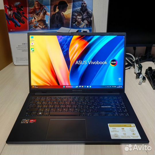 Asus Vivobook Go 15 Oled