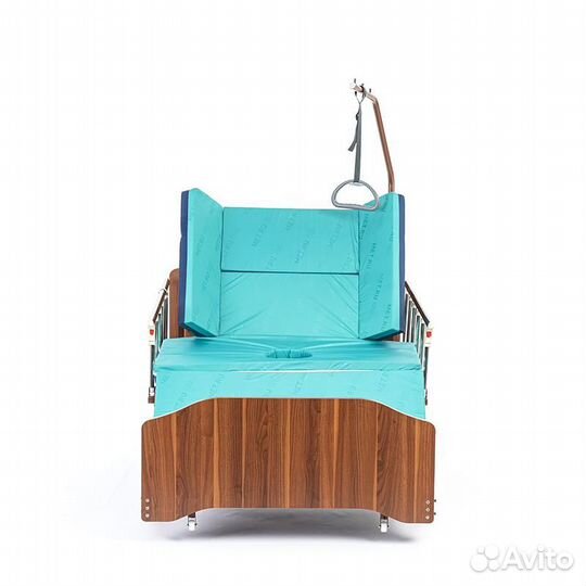 Медицинская кровать для лежачих больных