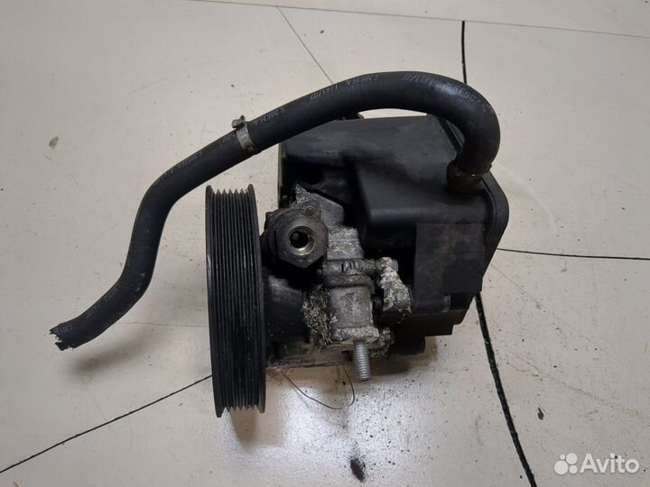 Гур Mercedes C W204, 2007